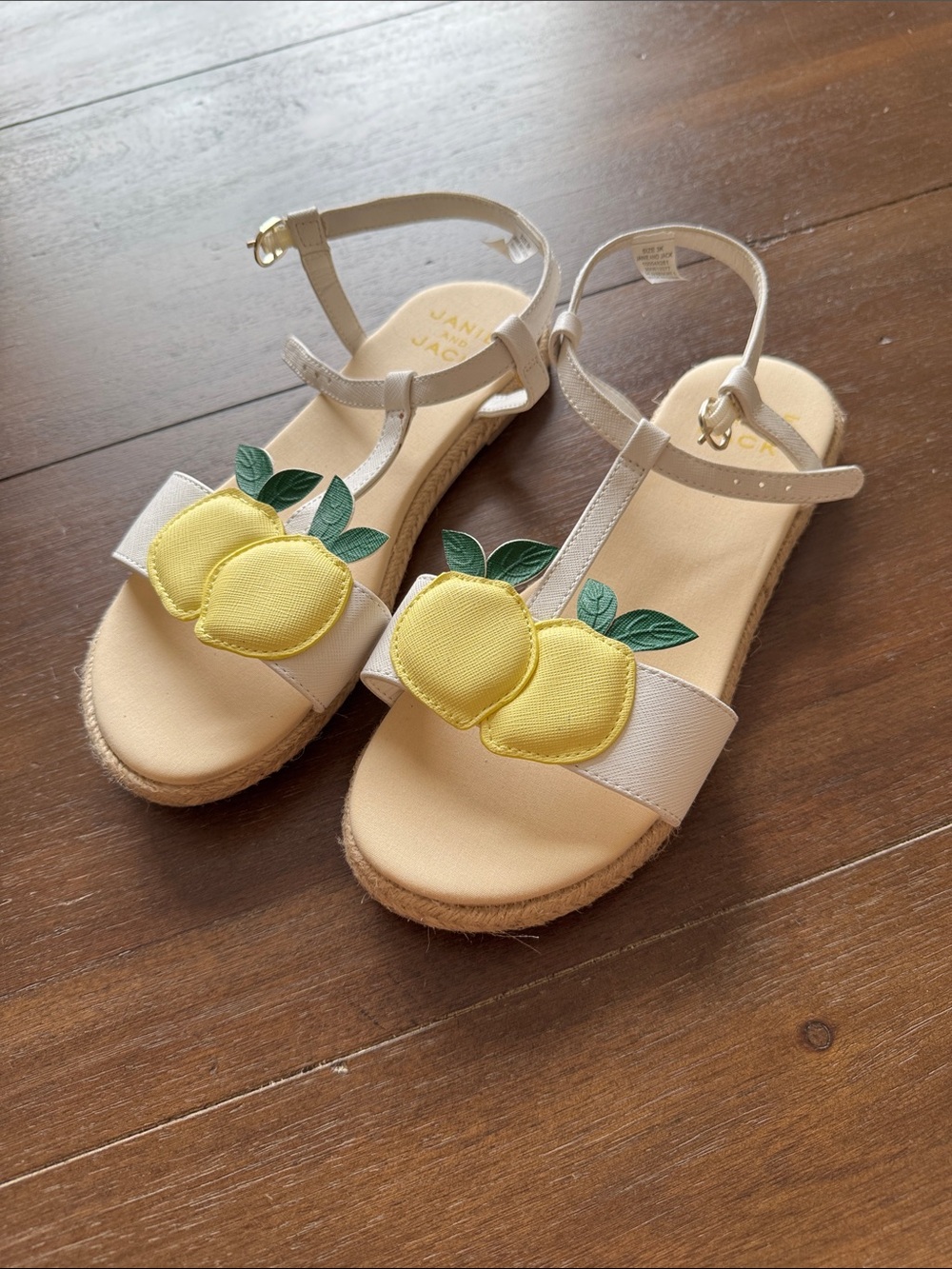 New Size 3K Janie and Jack Lemon Icon Sandals